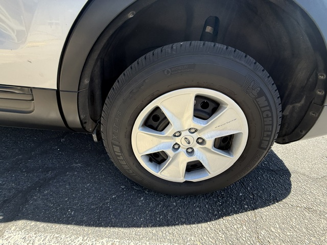 Used 2013 Ford Explorer FWD image 19