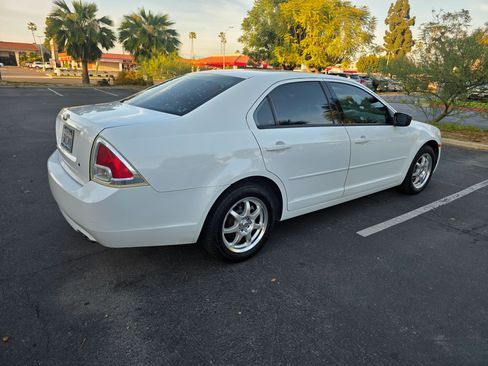 Used 2007 Ford Fusion S image 5