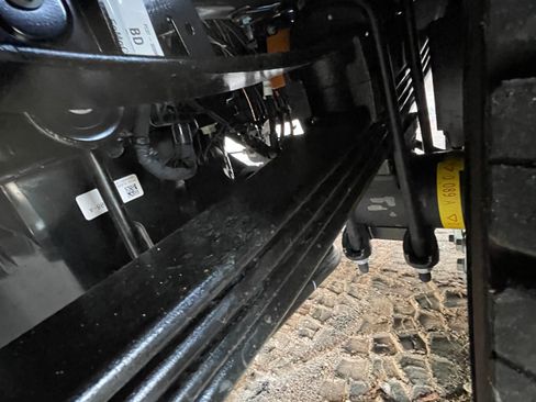 Used 2025 Ford F450 Platinum w/ Platinum Plus Package image 25