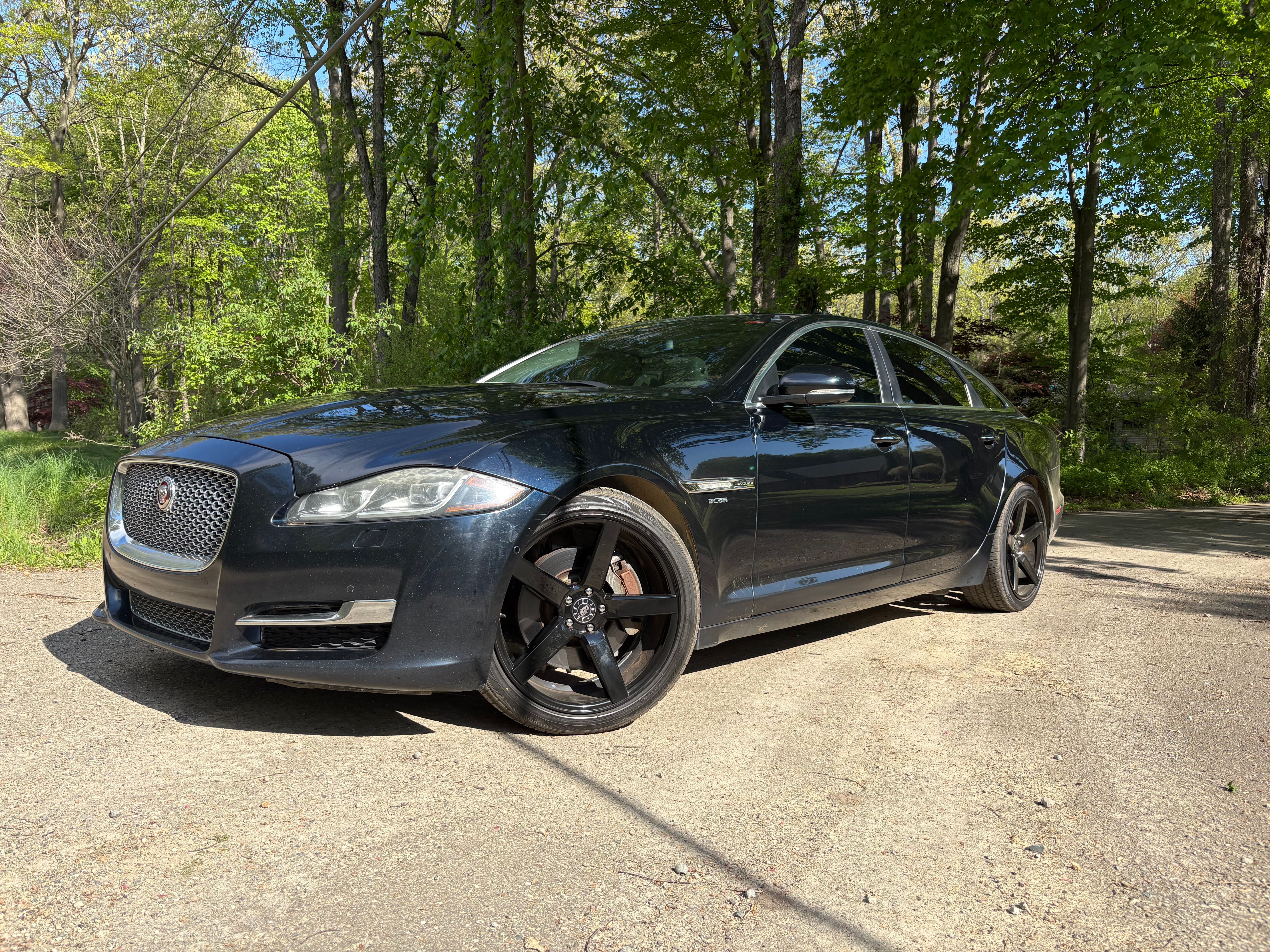 Used 2016 Jaguar XJ L Portfolio AWD/4WD image 1