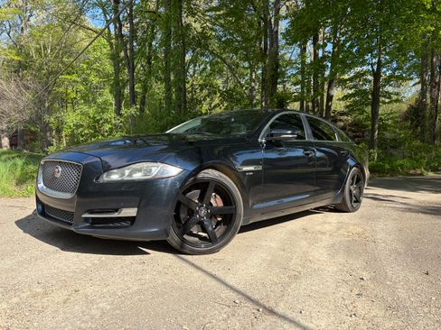 Used 2016 Jaguar XJ L Portfolio AWD/4WD image 1