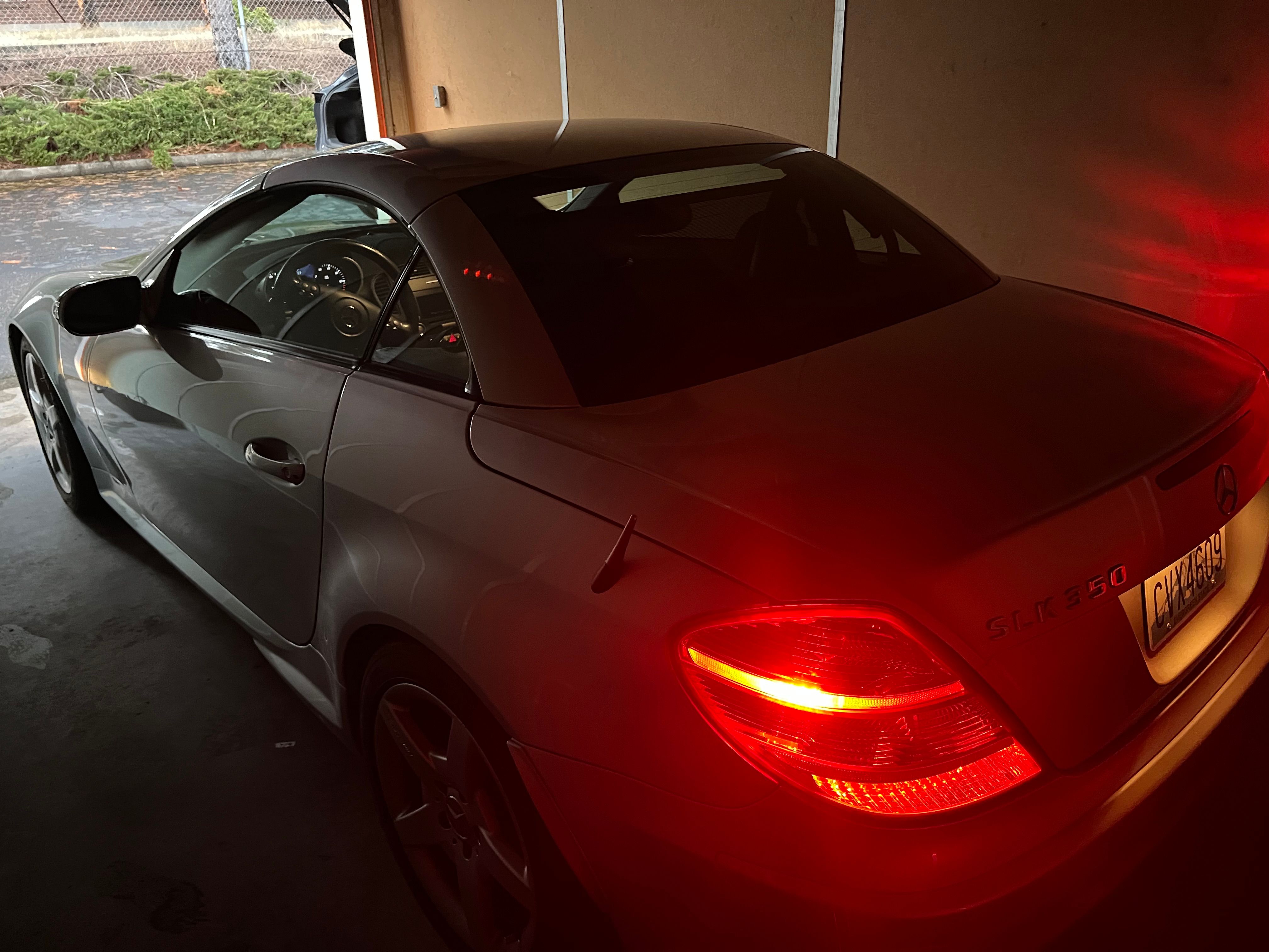 Used 2005 Mercedes-Benz SLK 350 image 13