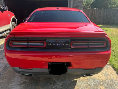 Used 2015 Dodge Challenger SXT w/ Super Sport Group (SS/T) RWD image 6
