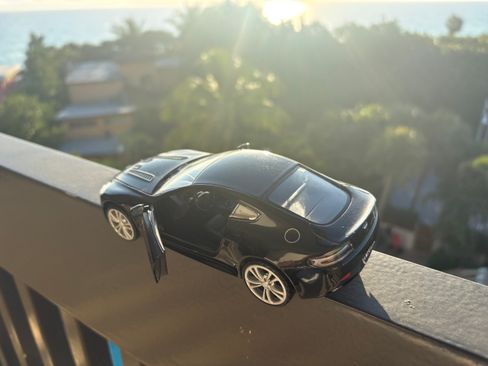 Used 2007 Aston Martin V8 Vantage Coupe image 13