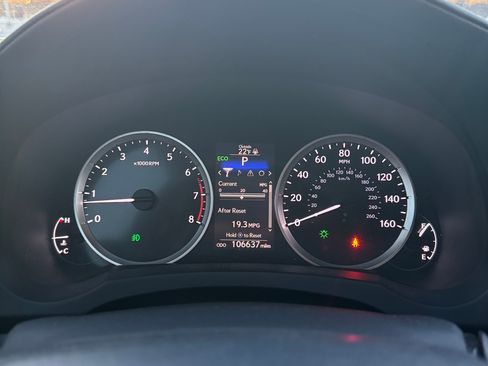 Used 2016 Lexus IS 300 AWD image 15