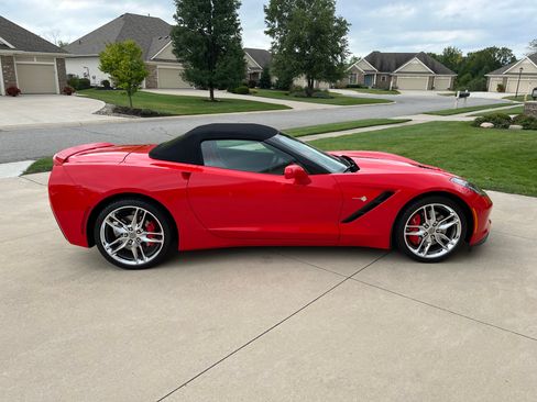 Used 2019 Chevrolet Corvette Stingray Convertible Z51 2LT RWD image 6