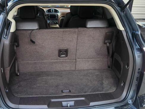Used 2014 Buick Enclave Leather image 10