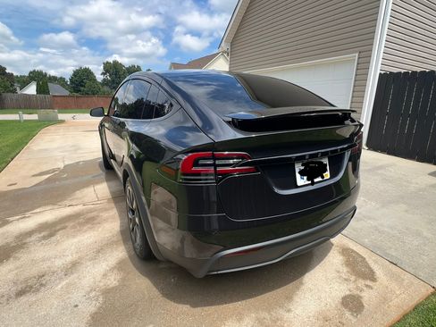 Used 2025 Tesla Model X AWD/4WD image 6