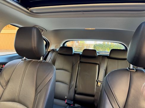 Used 2018 MAZDA MAZDA3 Grand Touring image 13