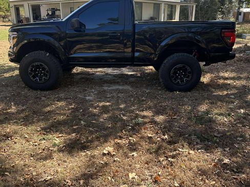 Used 2025 Ford F150 XL w/ Equipment Group 103A High image 9