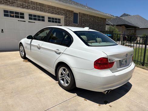 Used 2008 BMW 328i Sedan RWD image 2