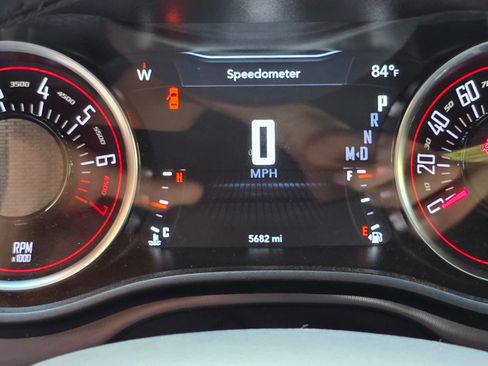 Used 2023 Dodge Challenger SXT w/ Plus Package image 14