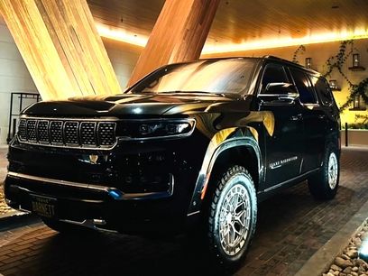 Used 2022 Jeep Grand Wagoneer Series III w/ Rear Seat Video Group 1