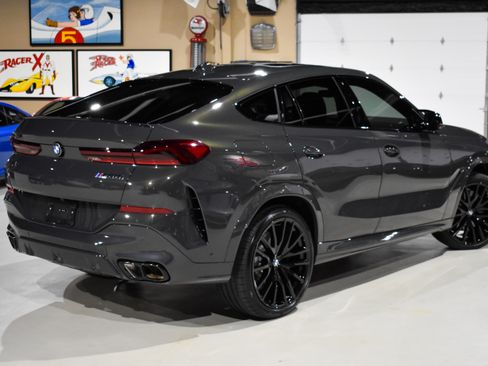 Used 2026 BMW X6 M60i AWD/4WD image 13