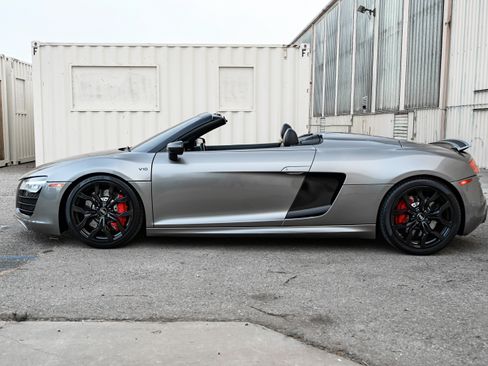 Used 2015 Audi R8 V10 image 6