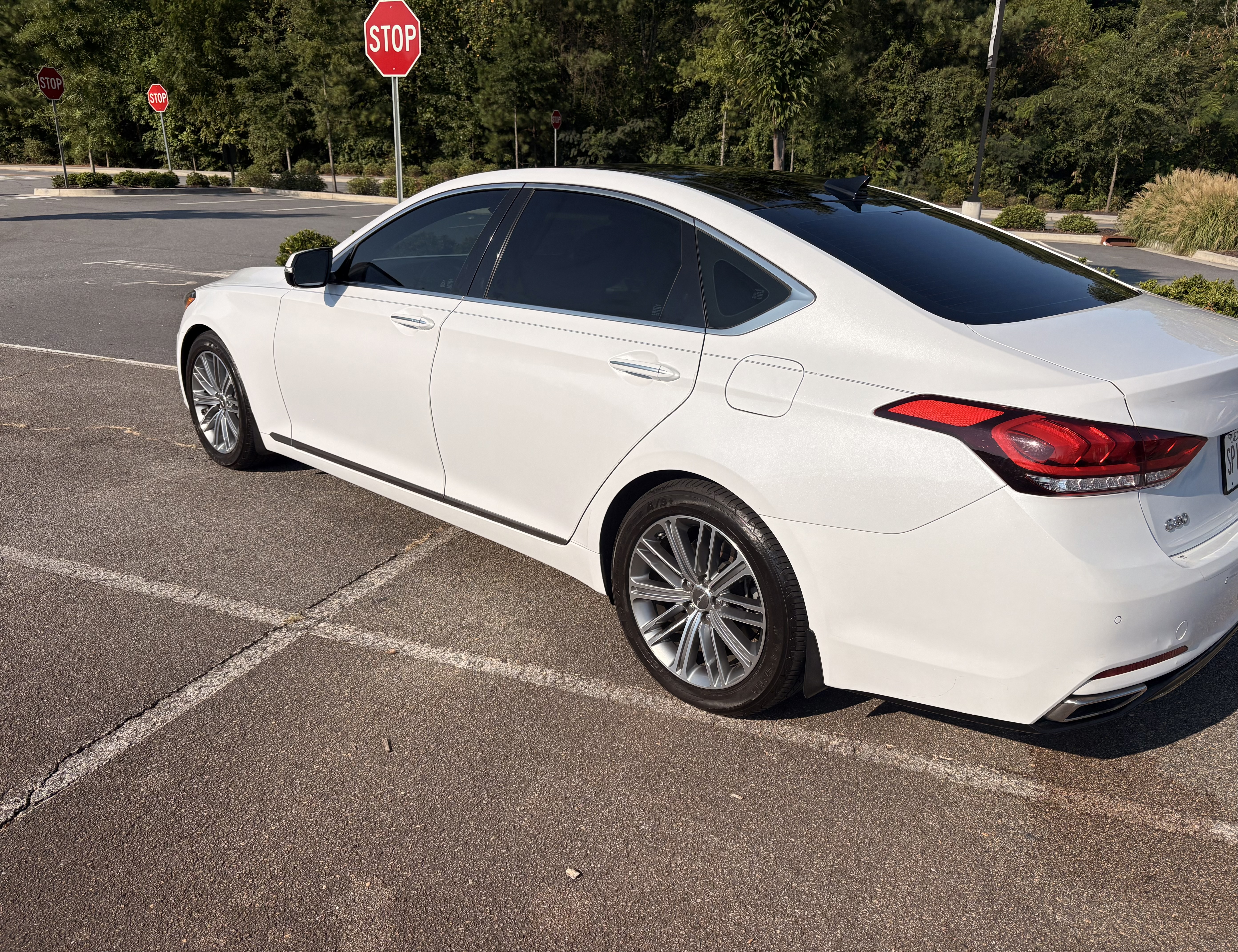 Used 2018 Genesis G80 3.8 w/ Option Group 03 RWD image 2