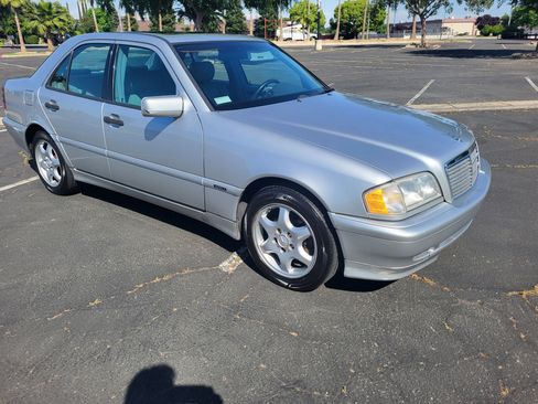 Used 2000 Mercedes-Benz C 280 Sedan image 2