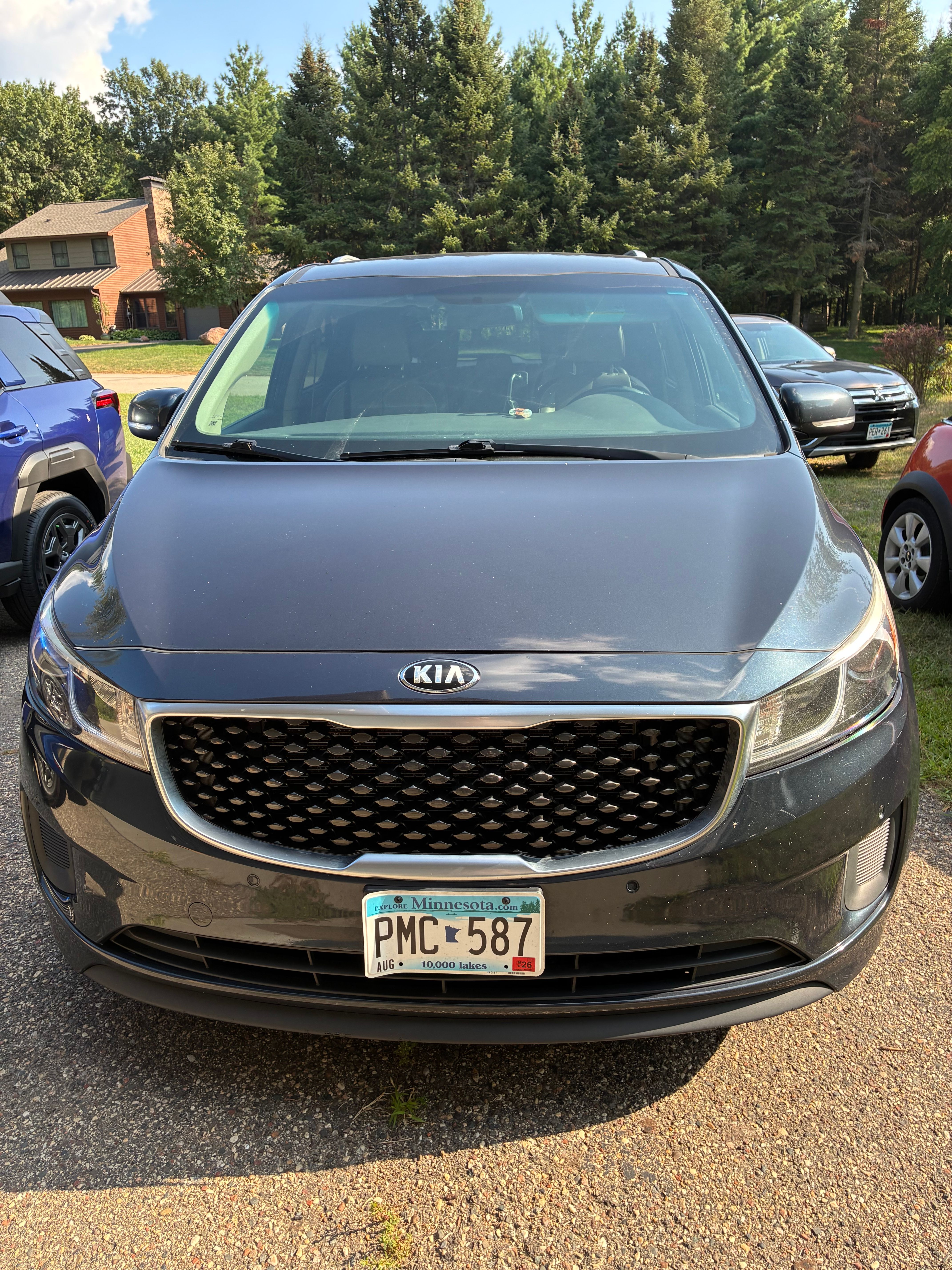 Used 2017 Kia Sedona LX w/ LX Essentials Premium Package FWD image 6