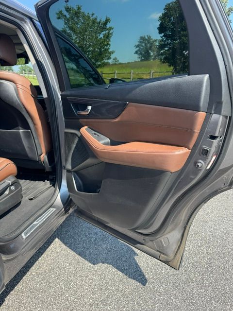Used 2022 Acura MDX w/ Advance Package AWD/4WD image 18