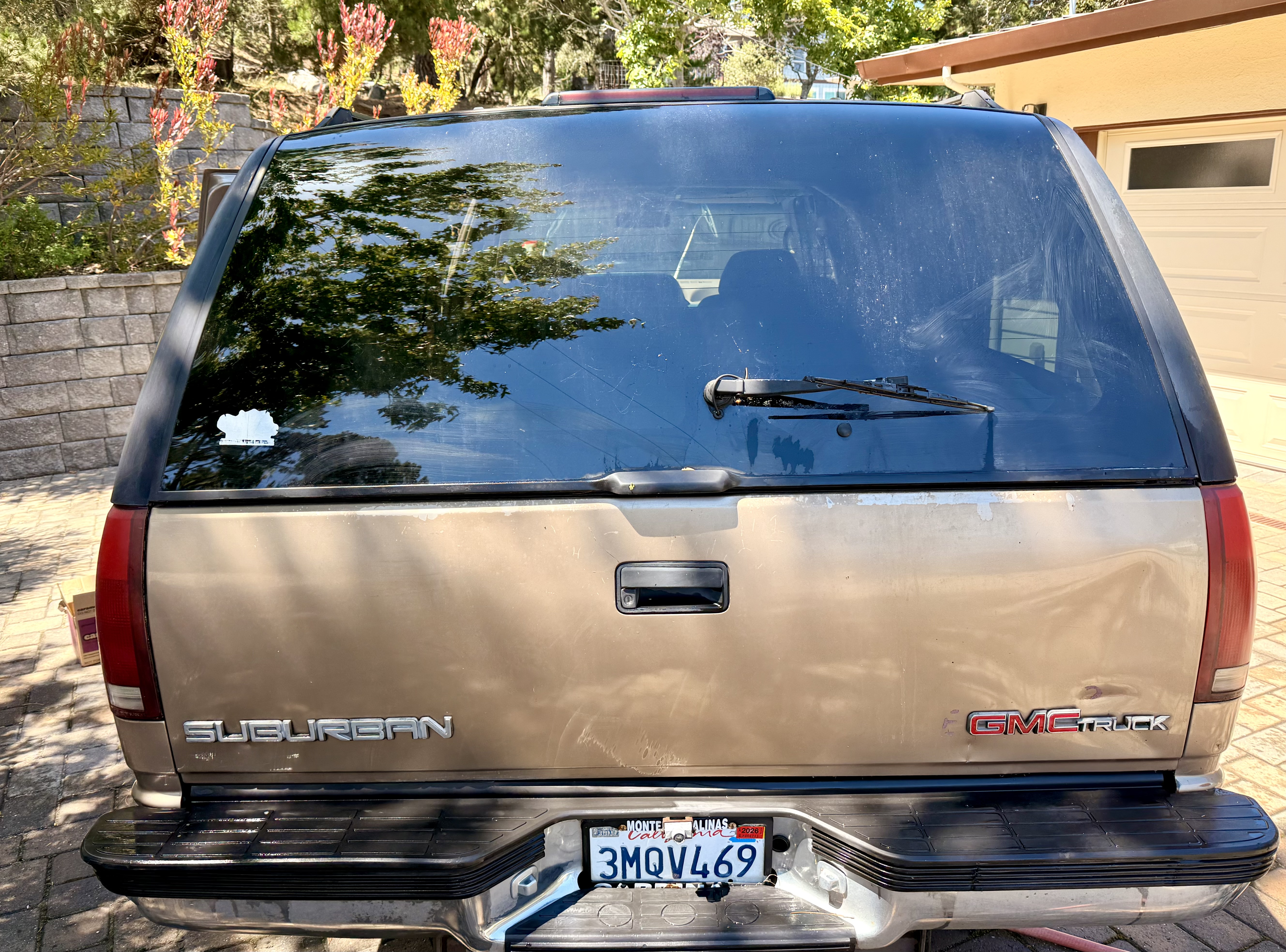 Used 1995 GMC Suburban 4WD image 5