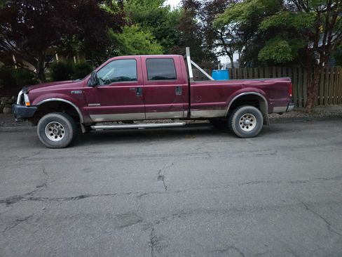 Used 2004 Ford F350 Lariat image 8