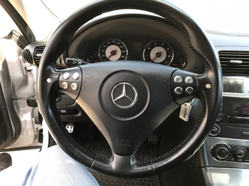 Used 2005 Mercedes-Benz C 55 AMG Sedan image 4