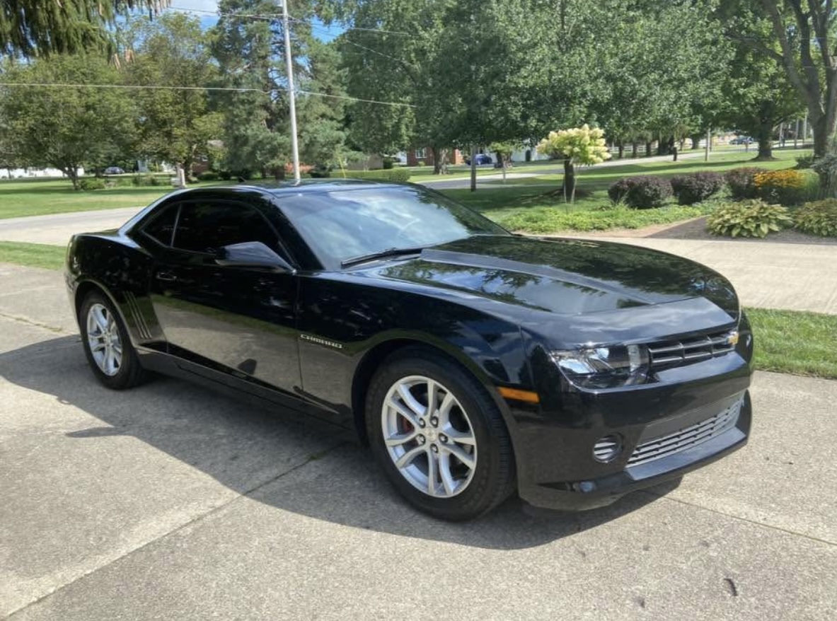 Used 2015 Chevrolet Camaro LS RWD image 2