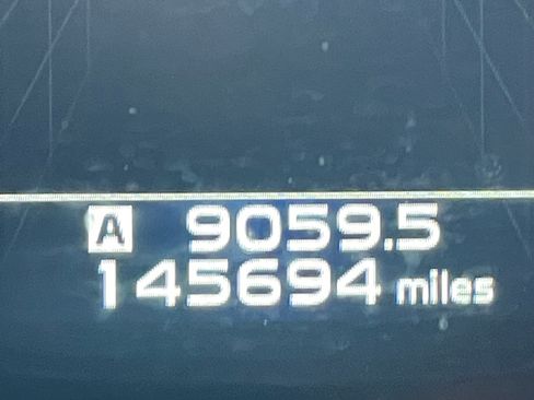 Used 2013 Subaru Outback 2.5i Limited image 12