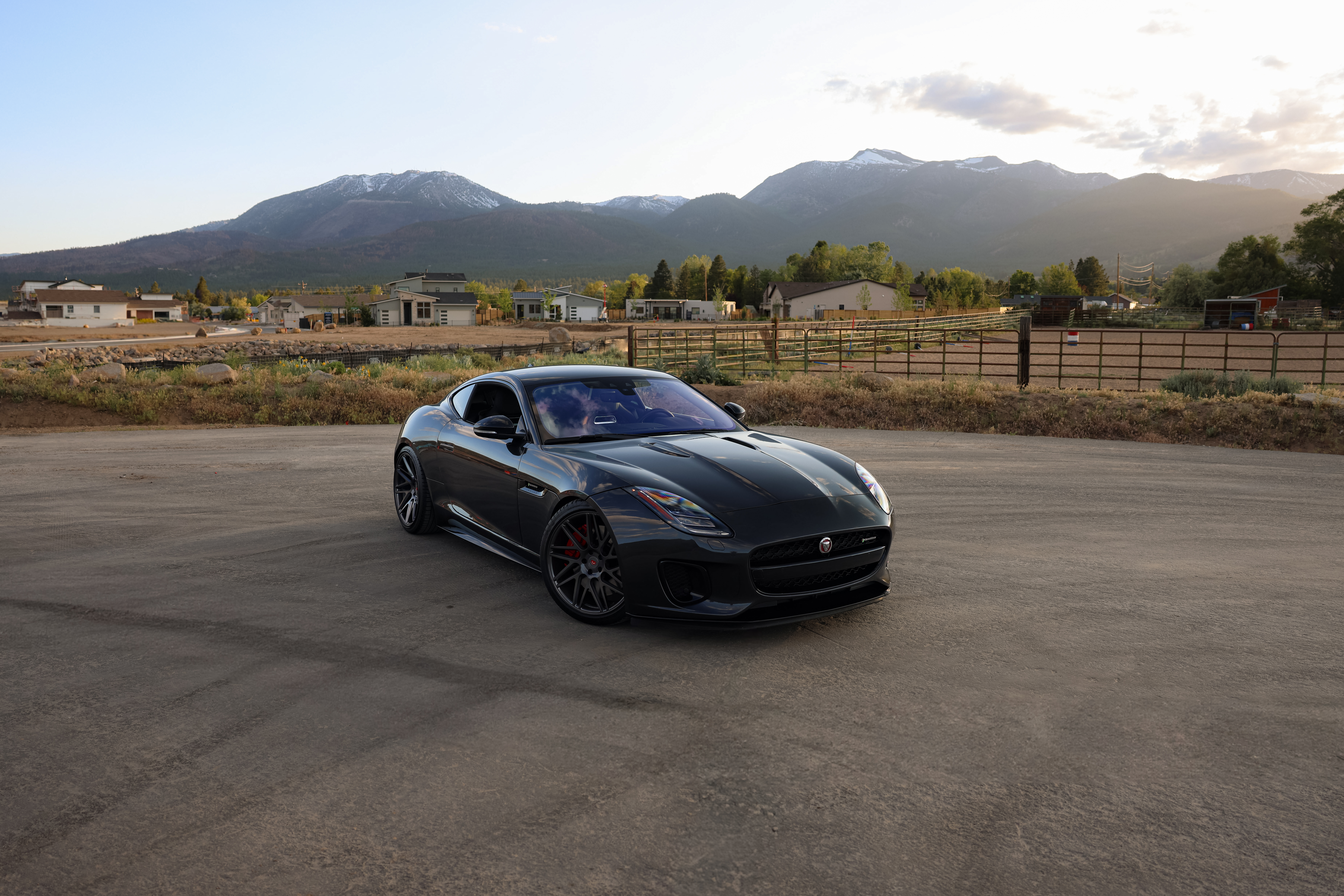 Used 2020 Jaguar F-TYPE R-Dynamic RWD image 1