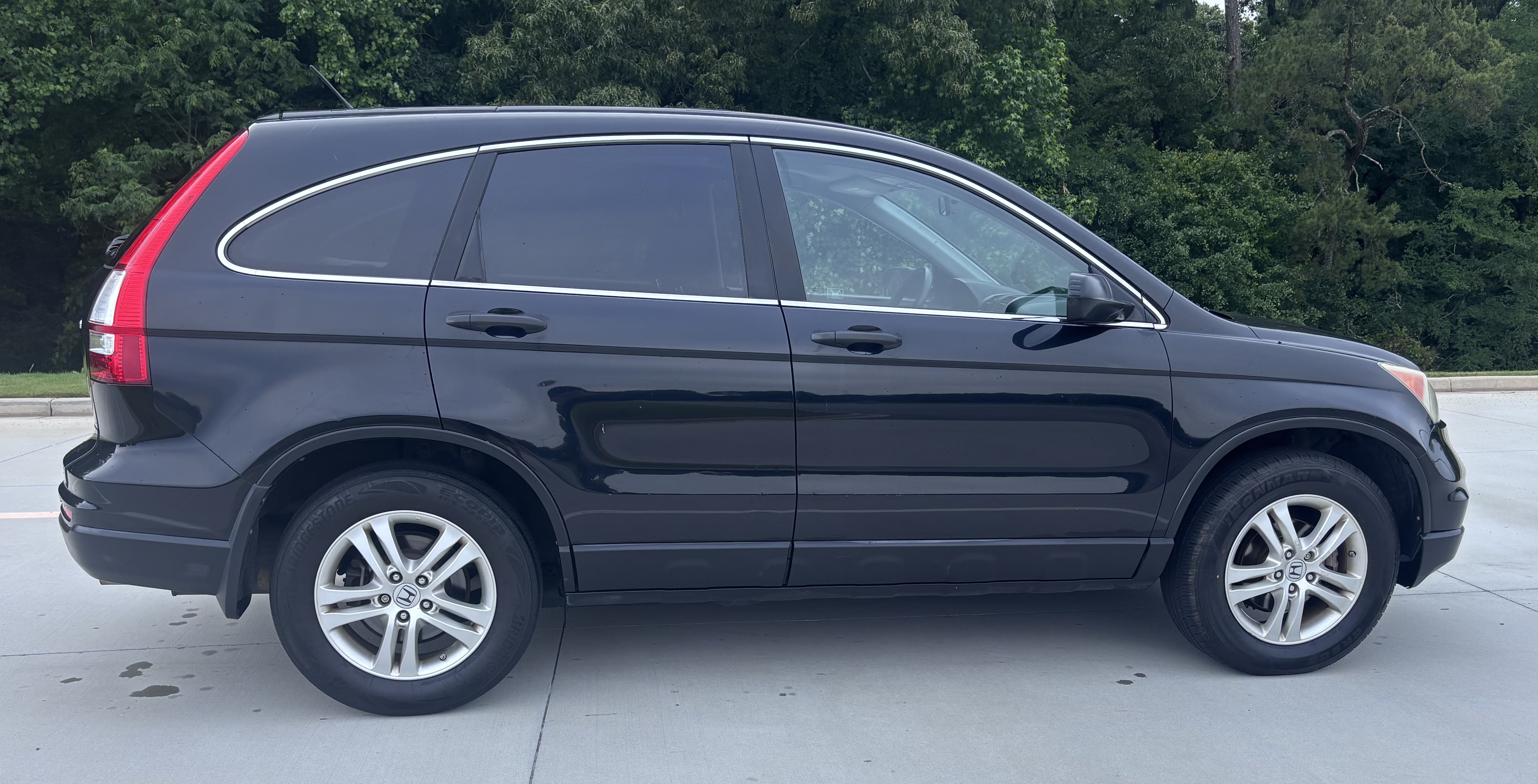 Used 2011 Honda CR-V EX image 10