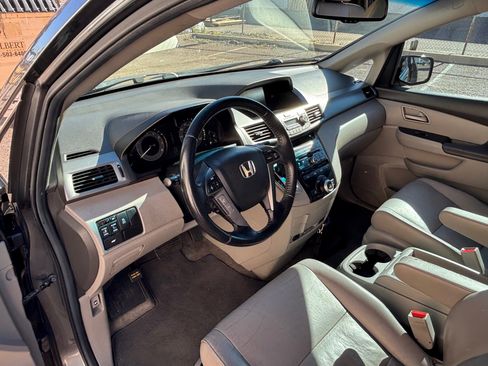 Used 2012 Honda Odyssey EX-L image 13