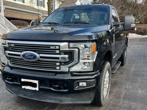Used 2022 Ford F350 XL w/ Power Equipment Group image 2