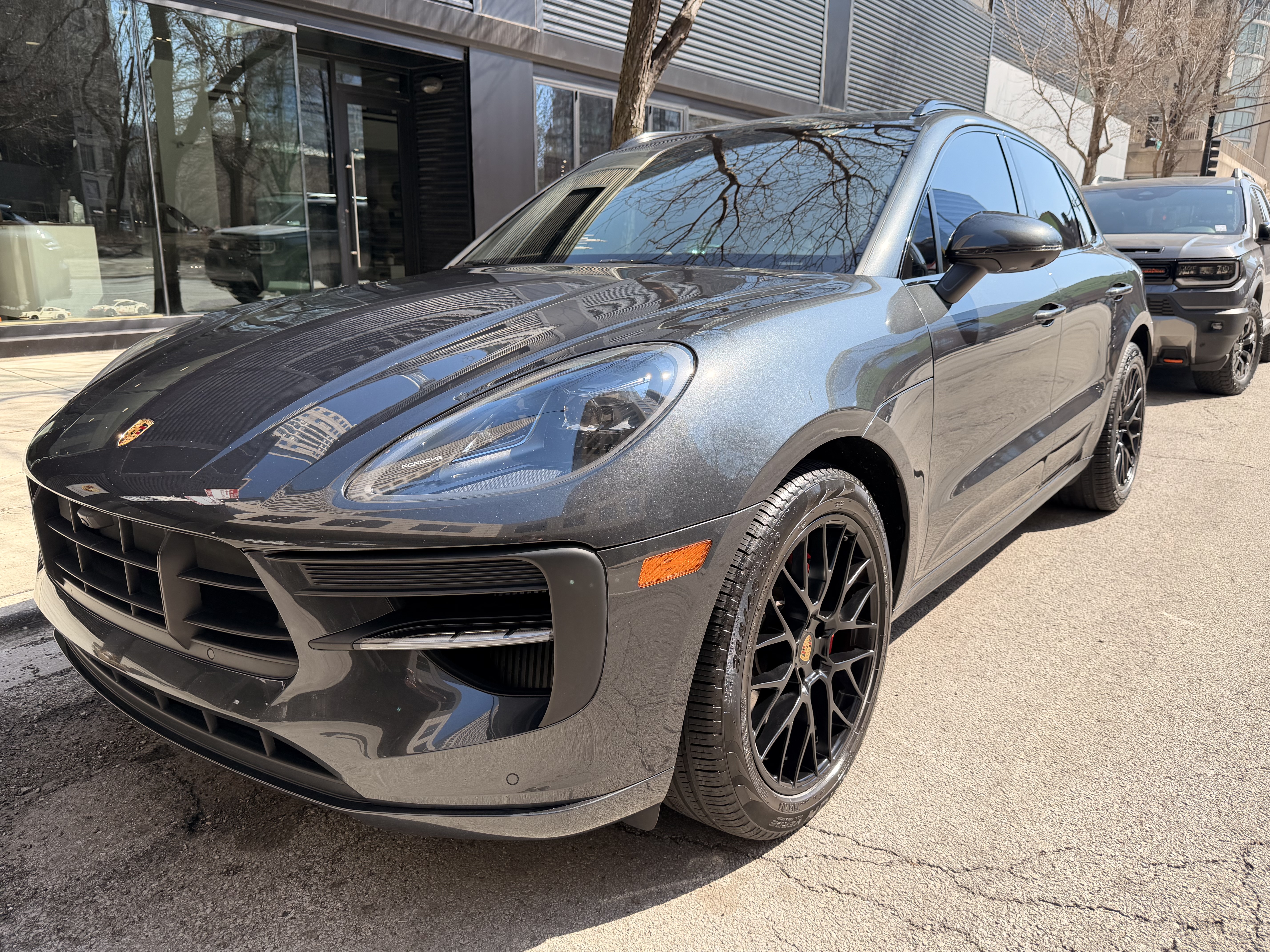 Used 2020 Porsche Macan GTS AWD/4WD image 1