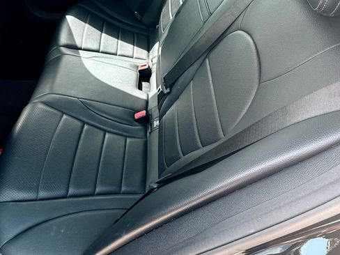 Used 2015 Mercedes-Benz C 300 Sedan image 9