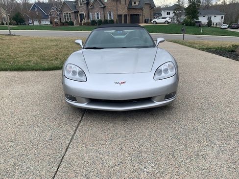 Used 2006 Chevrolet Corvette Convertible 2D w/ Preferred Equipment Group image 2