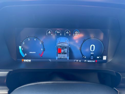 Used 2025 Ford F150 Platinum w/ Equipment Group 702A High AWD/4WD image 14
