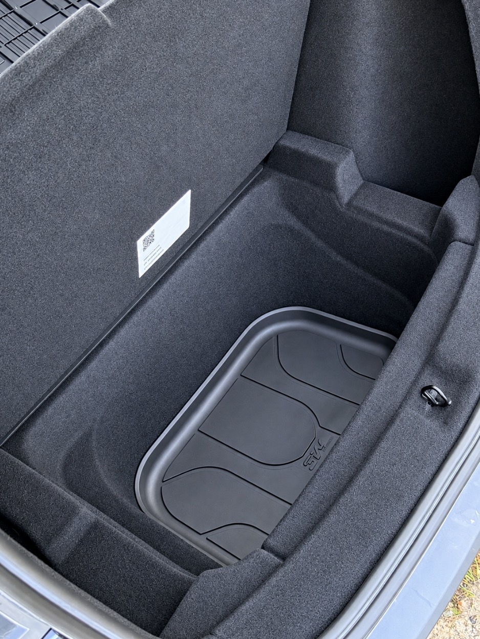 Used 2026 Tesla Model Y AWD image 17