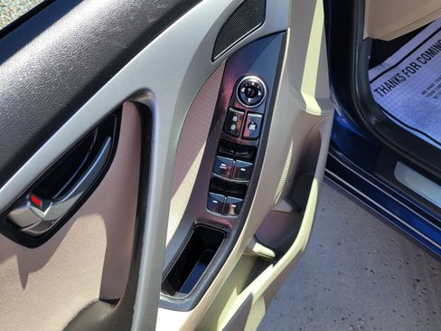 Used 2016 Hyundai Elantra Value Edition image 21