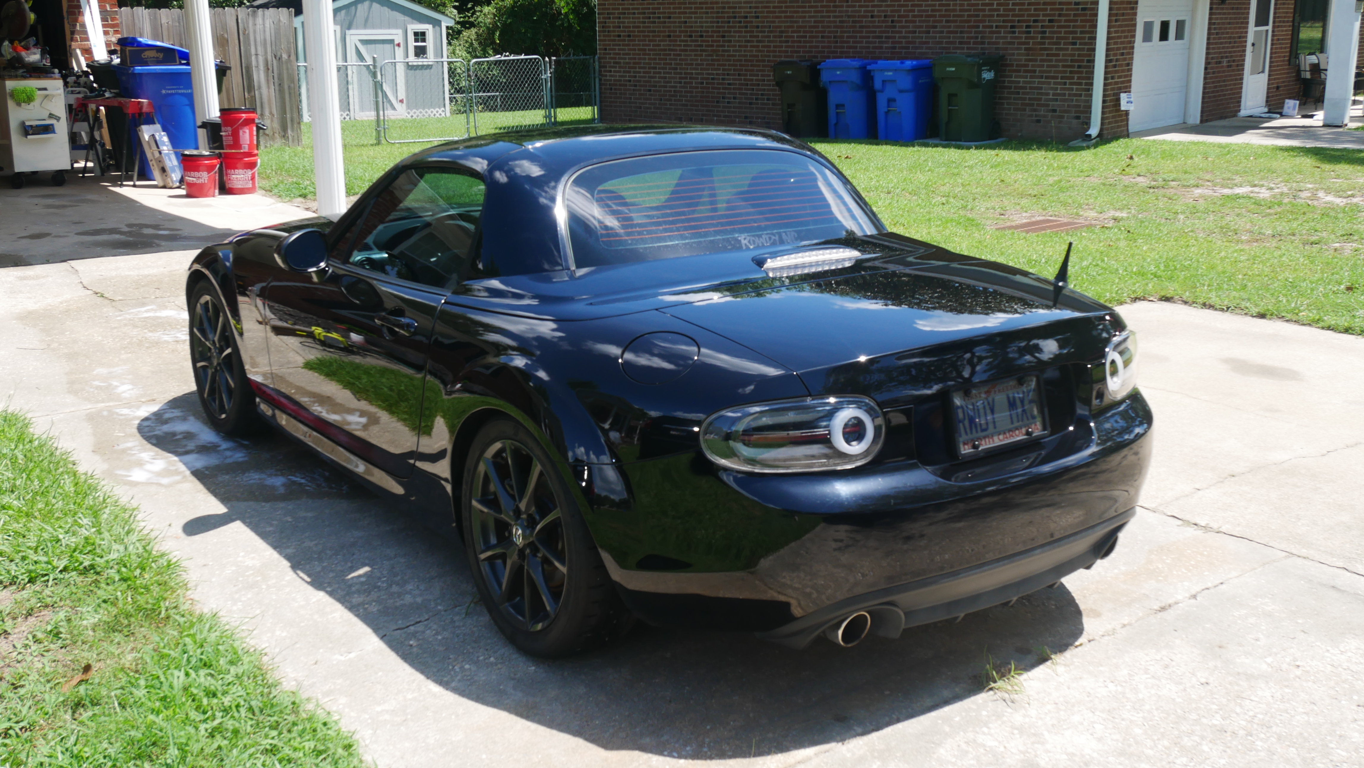 Used 2014 MAZDA MX-5 Miata Club RWD image 6