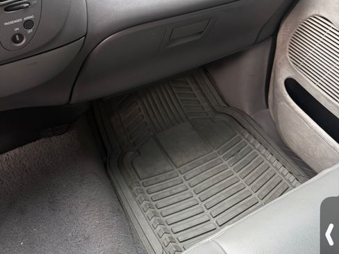 Used 2003 Ford F150 XLT image 6