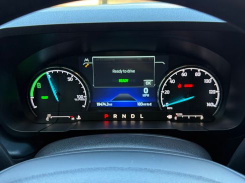 Used 2024 Ford Maverick Lariat w/ Black Appearance Package image 26