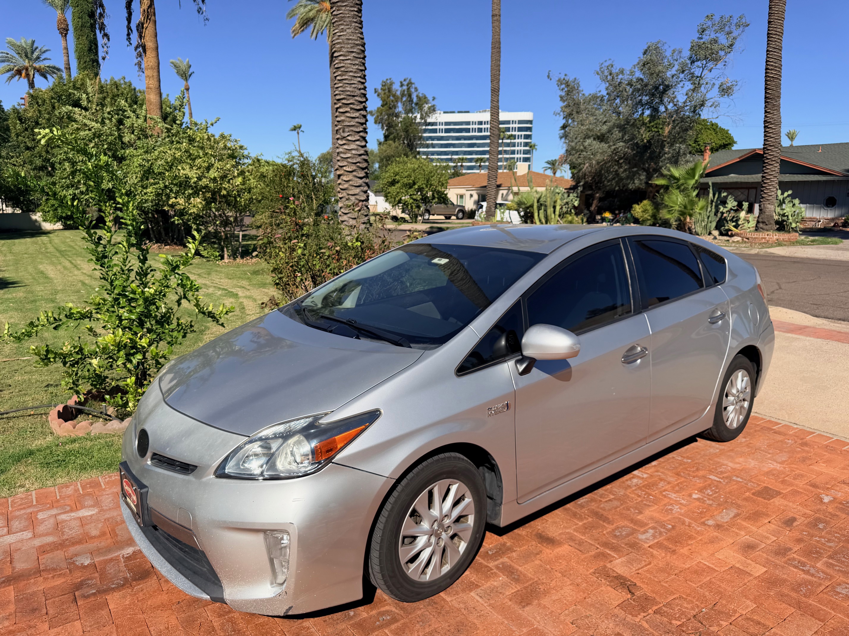 Used 2014 Toyota Prius Prime Plug-In Hybrid FWD image 1