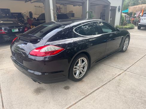 Used 2012 Porsche Panamera S RWD image 8