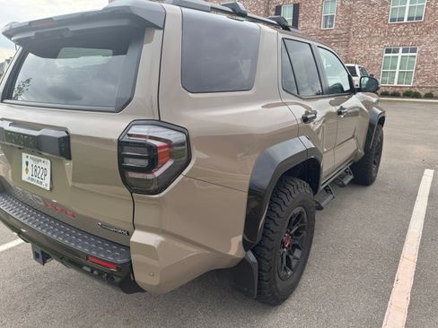 Used 2025 Toyota 4Runner TRD Pro AWD/4WD image 9