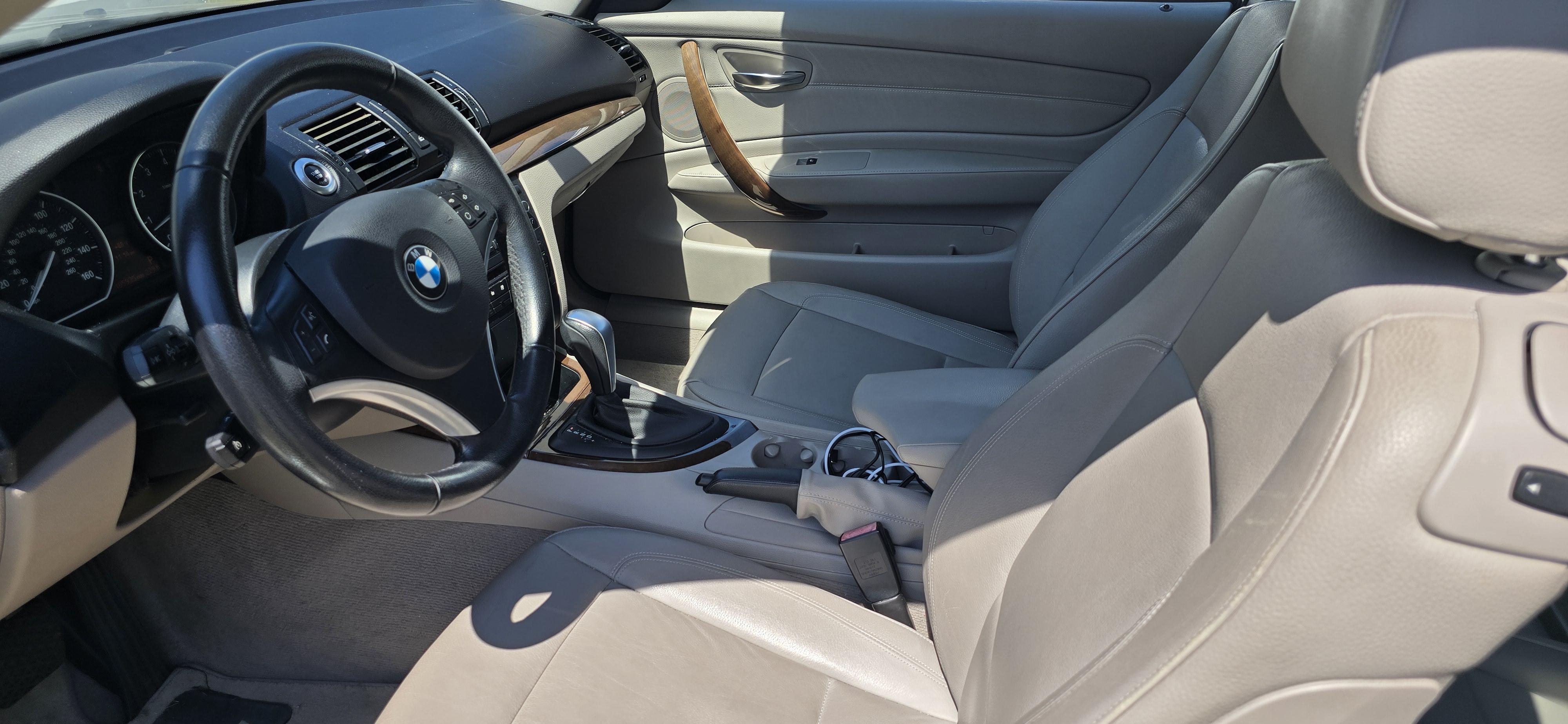 Used 2010 BMW 128i Coupe RWD image 4