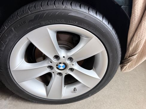 Used 2007 BMW Z4 3.0i image 8