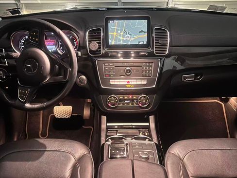 Used 2017 Mercedes-Benz GLE 550e image 14