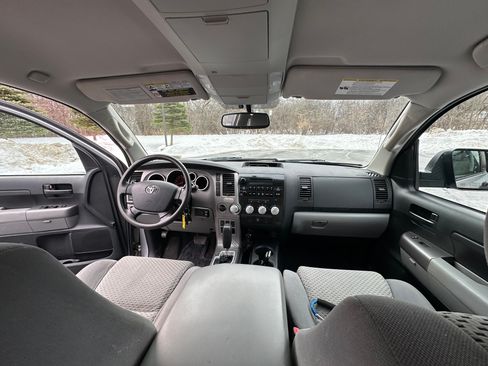 Used 2012 Toyota Tundra 4x4 Double Cab w/ TRD Off-Road Pkg image 10