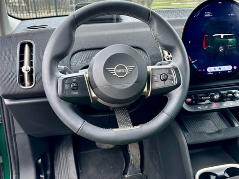 Used 2025 MINI Cooper Countryman S image 11