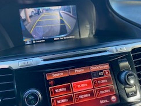 Used 2013 Honda Accord EX-L image 2